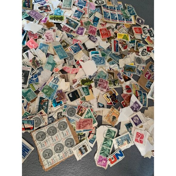 Vintage Postage Stamp Collection - Picture 8 of 15